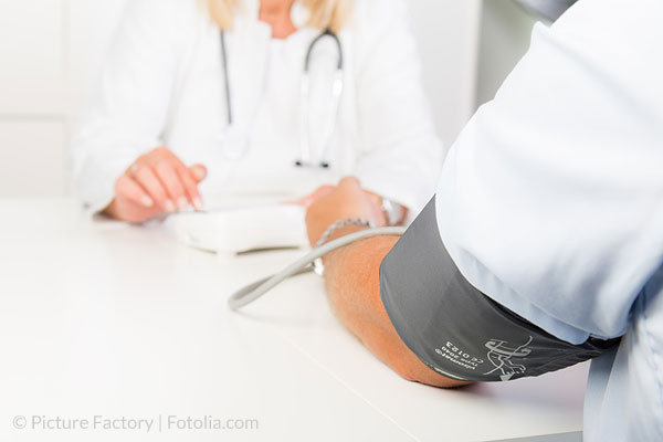 Ein Weißkittel-Bluthochdruck (Praxis-Hypertonie) ist ein häufig vorkommendes Phänomen.